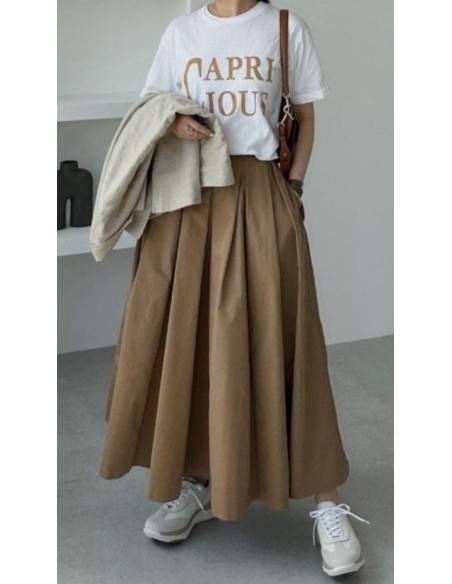 Jupe longue "Tulipe" Beige foncé.