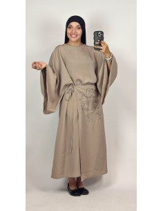 Robe Longue Brodée Taupe Femme | Robe Élégante à Nouer – Mode & Mastour 2