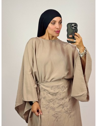 Robe Longue Brodée Taupe Femme | Robe Élégante à Nouer – Mode & Mastour