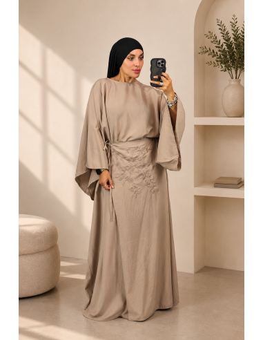 Robe Longue Brodée Taupe Femme | Robe Élégante à Nouer – Mode & Mastour